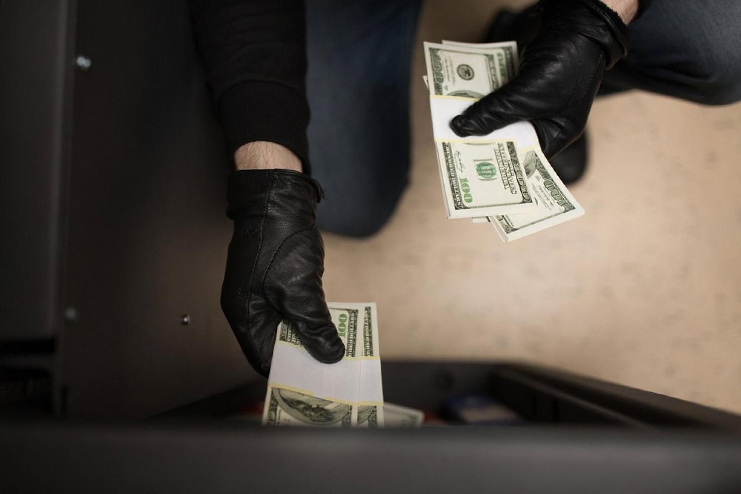 What Is a Burglar-Proof Safe? A UAE Buyer’s Guide
